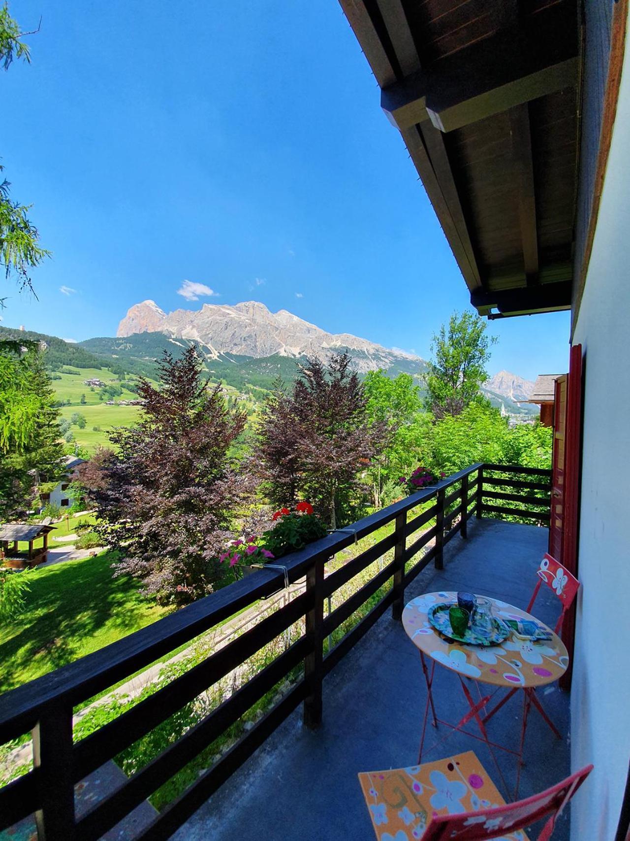 B&B Cristallo Cortina dʼAmpezzo Exterior foto